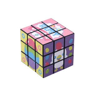 Cubo de Rubik 3x3 de 6,4 cm con diseño impreso de abrazos y besos para niños y adultos, juguete de rompecabezas mágico unisex - Product Image 5