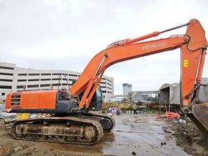 Excavatrice Hitachi350LC-5G 99% NEUVE, Hitachi 350-3G, Hitachi350-5g, Hitachi Zx 350, Hitachi 350, en excellent état - Product Image 2