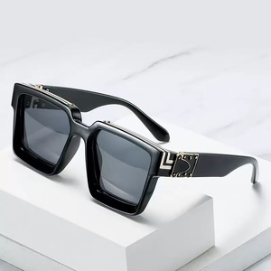Custom Logo Fashion Newest Pink Yellow Large Frame <b>Sunglasses</b> for Men UV400 Oversized Square <b>Sunglasses</b> - Product Image 3