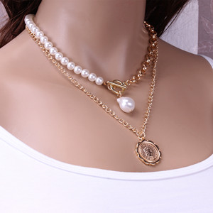 Collar de perlas de doble capa estilo europeo americano con cadena dorada para mujer, joyería de moda para fiestas. - Product Image 3