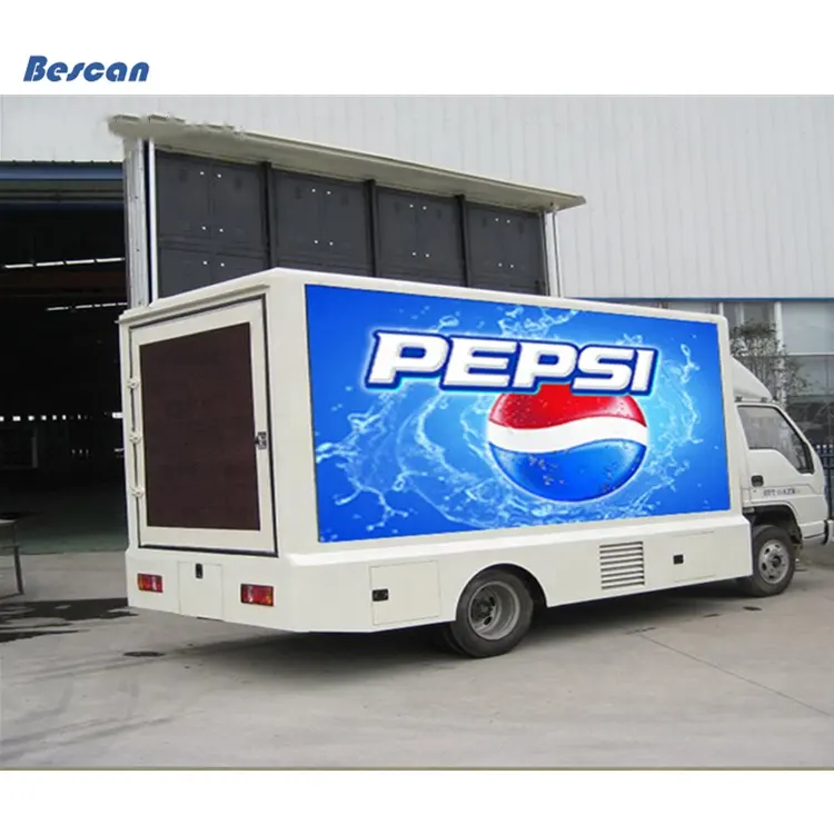 Beweegbare Outdoor full color P10 Trailer LED Display Anti Shock gemonteerd op vrachtwagen voor reclame