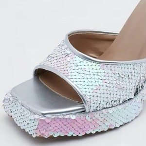 Nouvelles sandales à talons carrés argentés pour femmes, talon épais de 4 pouces, à lanières cheville - Product Image 4