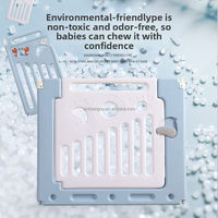 Parc de jeu modulaire en plastique HDPE pour bébé, avec panneaux de jeu multiples et panier de basket, pour l'intérieur et l'éveil des tout-petits