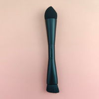 Ensemble de pinceaux de maquillage professionnels 4 en 1 détachables avec éponge de mélange, pinceau de fond de teint angulaire, pinceau correcteur de précision et outil de sculpture