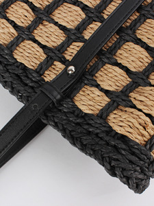 Sac fourre-tout tissé grande capacité, style français simple et populaire, avec fermeture éclair, motif à carreaux, sac à bandoulière tendance pour la plage Tanjing - Product Image 3