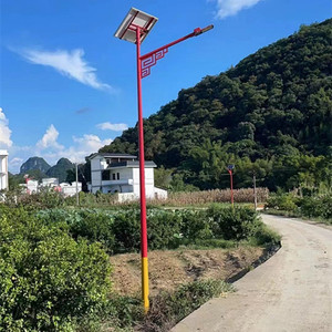 <b>Solar</b> LED Street Light Aluminum Alloy IP66 Rated 6000K Daylight 10-Year Warranty for Outdoor Use - Product Image 3