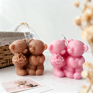 Vela Aromática con Forma de Oso Abrazado, Romántica, con Corazón y Flores, para Decoración de Bodas, Recuerdo para Parejas en San Valentín - Product Image 5