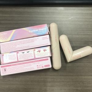 Pensil <span class=keywords><strong>Eyeliner</strong></span> Cair Tahan Air Label Pribadi Hitam Coklat Dua Ujung Berputar Model Sayap dengan Stempel - Product Image 3