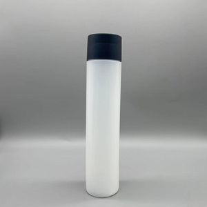 Flacon de luxe 250 ml en plastique HDPE mat cylindrique rond avec bouchon à disque pour gel <span class=keywords><strong>douche</strong></span>, shampoing et après-shampoing (8 oz) - Product Image 4