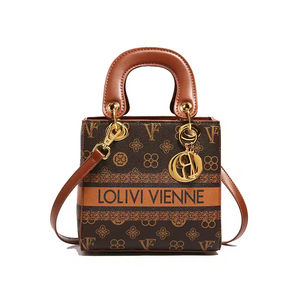 Bolso de Mano Cruzado de Cuero Genuino para Mujer, con Diseño de Letras, Cierre de Cremallera, Estilo Moderno - Product Image 6