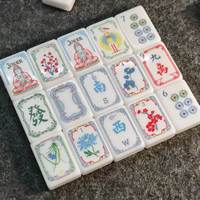Jeu de tuiles de mahjong américain Zen Lotus Guan Yin, 160 pièces en acrylique, gravées en bambou de prune, avec tapis cadeau
