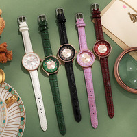 Nouvelle montre pour femme simple et tout-en-un avec bracelet fin et grand cadran, montre à quartz pour femme