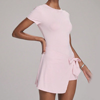 Robe Courte Femme 2-en-1 à Manches Courtes et Col Rond, Jupe-short Cache-cuisse Irrégulière à Nœud, Décontractée pour le Tennis et l'Entraînement