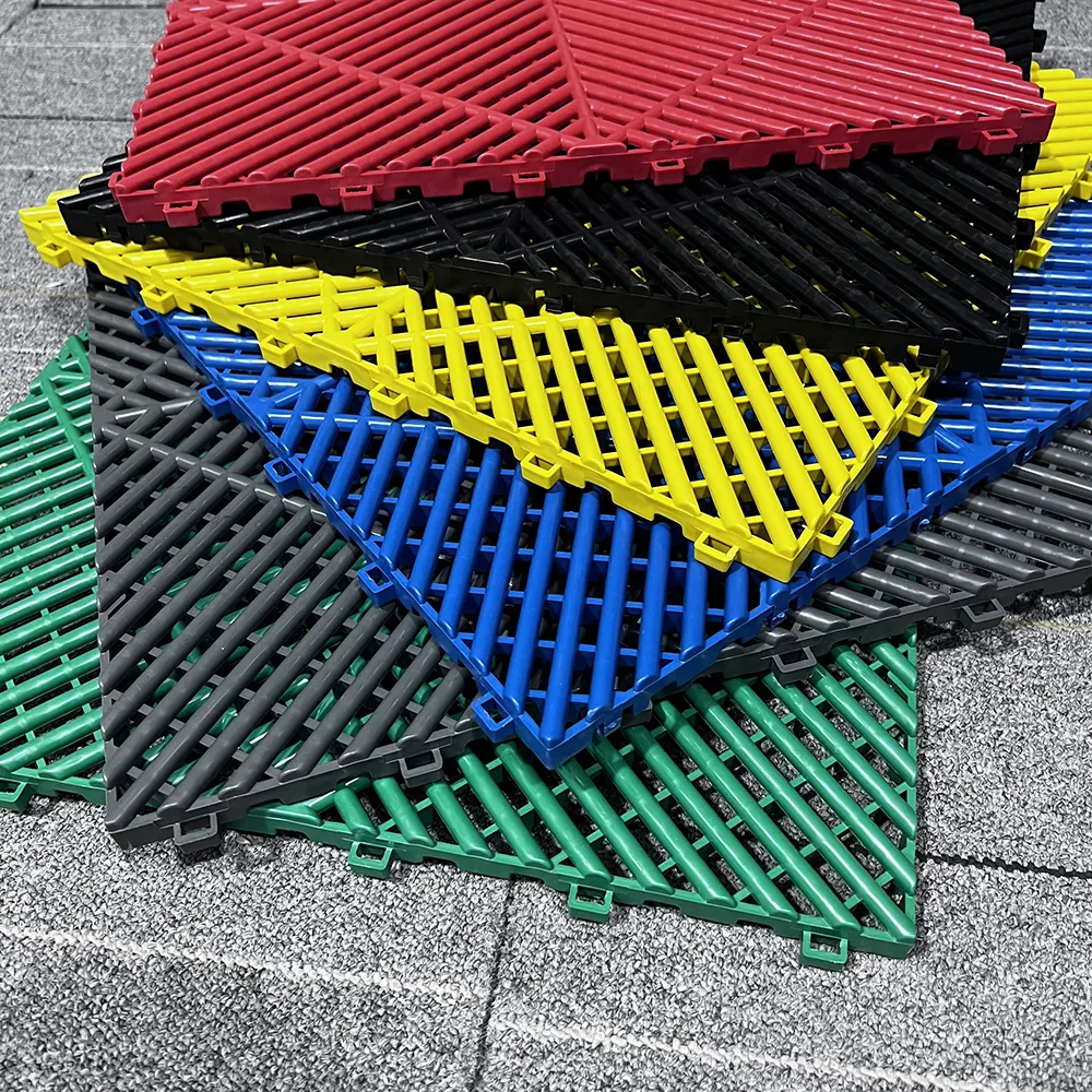 Модульные красочные переплетенные напольные плитки гаража промышленные пластиковые напольные коврики для гаража пластиковые полы