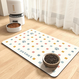 Tapis carré pour animaux de compagnie, anti-dérapant, anti-fuite, absorbant, résistant aux taches, pour la zone d'alimentation des chiens et des chats - Product Image 1