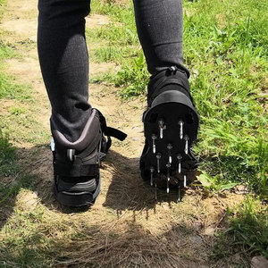Aérateur de pelouse à pointes longues pour gazon et sols lâches, chaussures à pointes pour jardinage, outil de culture de gazon et de jardin, pour époxy auto-nivelant - Product Image 3