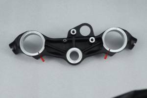 Bon marché Moteurs de <span class=keywords><strong>moto</strong></span> Triple pince Fourche de levage Pince de balle Double pince Triple arbre Fourche avec freins à disque - Product Image 3