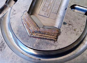Máquina de soldadura láser por puntos manual tipo grúa para reparación de moldes, 3000W 2000W 1500W 1000W, de fibra continua para moldes de acero - Product Image 4