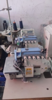 Nouvelle conception, maintien de la couleur, machine à coudre surjeteuse Siruba 988 d'occasion avec nouveau moteur à entraînement direct, prix de gros avantageux