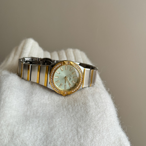 Đồng hồ nữ thời trang Scottie 9698 Quartz chống nước, mặt số nhiều màu, dây thép không gỉ, máy nhập khẩu, vỏ tròn 28mm - Product Image 3