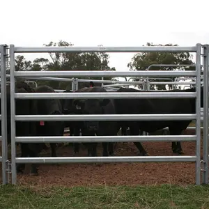 แผงรั้วกั้นวัวแบบพกพาแผงกั้นวัวทำจากสังกะสีสำหรับงานหนัก
