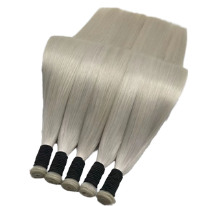 Extension di Capelli Umani Europei Remy 100% Veri, <span class=keywords><strong>Biondo</strong></span> <span class=keywords><strong>Chiaro</strong></span>, Doppia Trama, Cuticole Allineate, Alta Qualità Topelles - Product Image 1