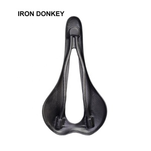 IRONDONKEY Coussin de siège en cuir souple tout en fibre de carbone Selle de vélo étanche avec fonction de massage pour l'utilisation du vélo de route - Product Image 4