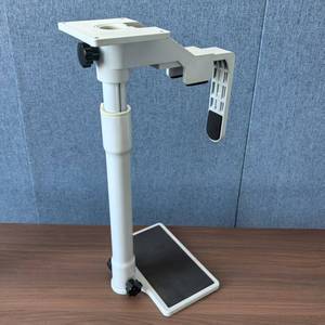 Cremagliera <span class=keywords><strong>Audio</strong></span> regolabile di piccole dimensioni per uso multifunzionale supporto per CPU Mainframe con un clic - Product Image 5