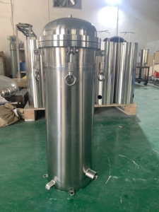 Équipement de traitement de l'eau pour usage industriel agricole, boîtier de filtre en acier inoxydable, machine de filtration d'eau multi-filtres à sacs - Product Image 3