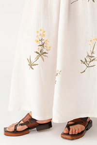 <span class=keywords><strong>Abiti</strong></span> <span class=keywords><strong>estivi</strong></span> di nuovo Design per le signore <span class=keywords><strong>abiti</strong></span> modesti Casual con <span class=keywords><strong>motivi</strong></span> floreali ricamati in lino cotone Maxi abito - Product Image 6