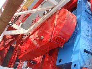 Peralatan Pengeboran Minyak yang Sangat Efektif 5000m 7000m Mesin <span class=keywords><strong>Workover</strong></span> Rig Pengeboran yang Dipasang di Skid - Product Image 6