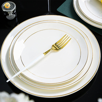 Ensemble de vaisselle en céramique de luxe écologique de qualité alimentaire avec bordure dorée pour mariages, fêtes, hôtels, desserts, pâtes, steaks