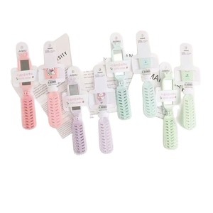 Autonomy Cute <b>Comb</b> Large Plastic Hair Care For Adults - Product Image 1