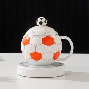 Tasses à café en céramique de 14 oz sur le thème du football pour le thé chaud, parfaites pour offrir en cadeau pour la fête des pères - Product Image 3