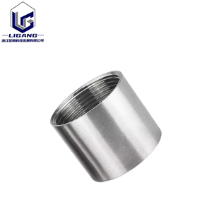 Raccord femelle à filetage NPT BSPT BSPP de longueur personnalisée, prix usine, pour la gestion professionnelle des fluides industriels et la plomberie - Product Image 1