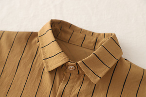 Ensemble trois pièces élégant de style coréen pour garçons : tenue d'été tendance avec chemise à rayures verticales et vêtements décontractés fins - Product Image 5