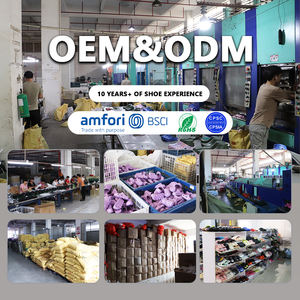 소량 주문 가능 고급 미끄럼 방지 성인용 플랫 슬리퍼 공장 직영 신상 패셔너블 남성 슬라이드 샌들 - Product Image 3