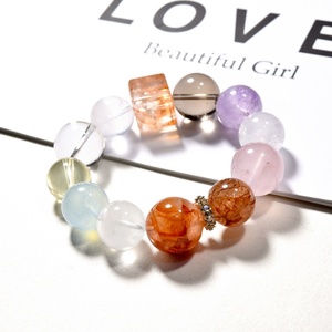 สร้อยข้อมือคริสตัลธรรมชาติทำมือ ดีไซน์ดั้งเดิม ประดับอัญมณีหลายชนิด อเมทิสต์ อะ<span class=keywords><strong>ความ</strong></span>ารีน ดอกไม้กาวแดง หรูหราเบาๆ ให้ความรู้สึกพรีเมียม - Product Image 3