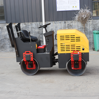 Compacteur routier diesel/essence de 1,5 tonne, certifié CE, à vendre, avec moteur Honda, rouleau vibratoire à double tambour, pour asphalte