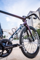 Vélo de course sur route en fibre de carbone MCELO SK02 Aero Racing 7,2 kg, Shimano DURA-ACE Di2 12S, freins à disque, roues en carbone, pneus Continental