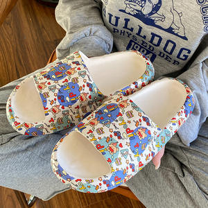 Pantoufles pour femmes, motif graffiti de dessin animé, plage en plein air, antidérapantes, sandales de salle de bain pour couple, nouvelles chaussures d'été pour femmes - Product Image 1