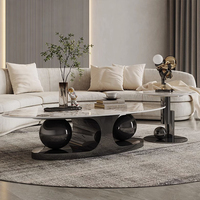 Moderner Design-Couchtisch mit Ovaler Weißer Steinplatte, Wohnzimmermöbel, Großer Goldmarmor Luxus-Zentraltisch