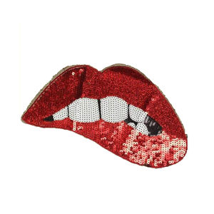 Vente en gros de vêtements de Saint Valentin brodés à grandes paillettes thermocollantes brodées pour les lèvres, patchs thermocollants pour vêtements, vestes - Product Image 2