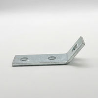Support d'angle en acier galvanisé durable à 2 trous et 45 degrés pour la fixation diagonale de tubes en profil C rainuré