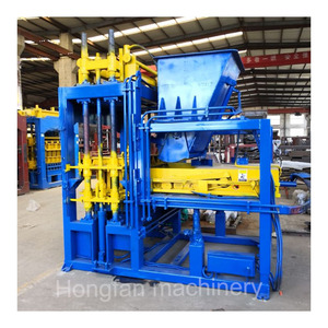 Machine automatique de fabrication de pavés et de blocs creux en béton QT5-15 à retour sur investissement rapide, nécessitant peu d'opérateurs - Product Image 3
