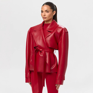 Giacca Corta <span class=keywords><strong>in</strong></span> <span class=keywords><strong>Pelle</strong></span> PU di Alta Gamma con Vita Regolabile, Design con Ampio Colletto e Lacci, Stile Elegante per <span class=keywords><strong>Donna</strong></span> - Product Image 4