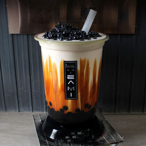 Decoración Moderna Personalizada para Tienda de Té de Burbujas al Aire Libre, Estatua Gigante de Resina de Taza de Té de Burbujas - Product Image 2