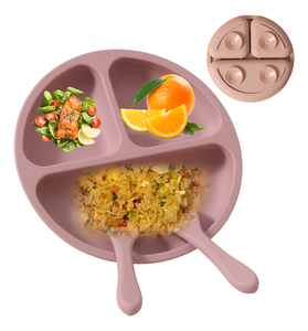 Ensemble d'alimentation pour bébé : bol à ventouse en silicone, tasse à bec, bavoirs et assiette souple en silicone de qualité alimentaire - Product Image 3