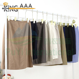 Abito da ufficio da donna usato, attillato, pulito, 90-100% nuovo, poliestere/cotone, estivo, marca PUYI, modello A04-4, balle Guangdong - Product Image 4