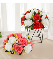 Vente en gros de haute qualité soie rose fleur boule vert arrangement floral centre de table de mariage pour la décoration